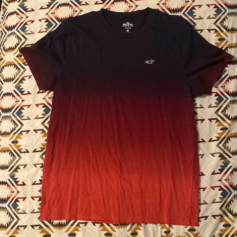 Men’s XL Hollister T-shirt